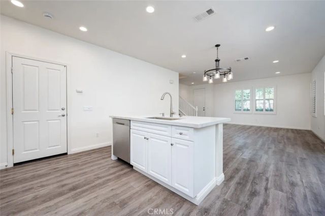 46 Cactus Bloom, Irvine, CA 92618