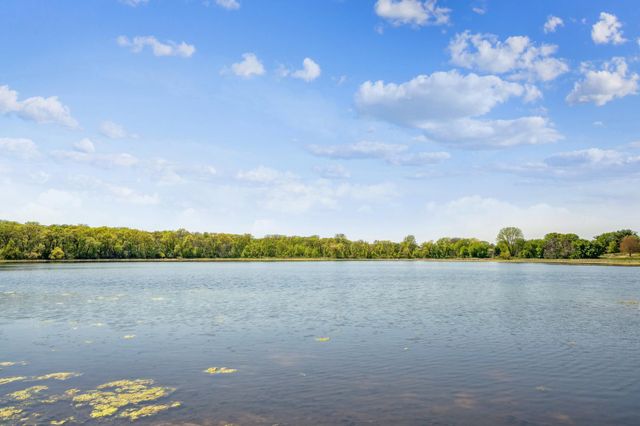 7350 Williams Lane, Eden Prairie, MN 55346