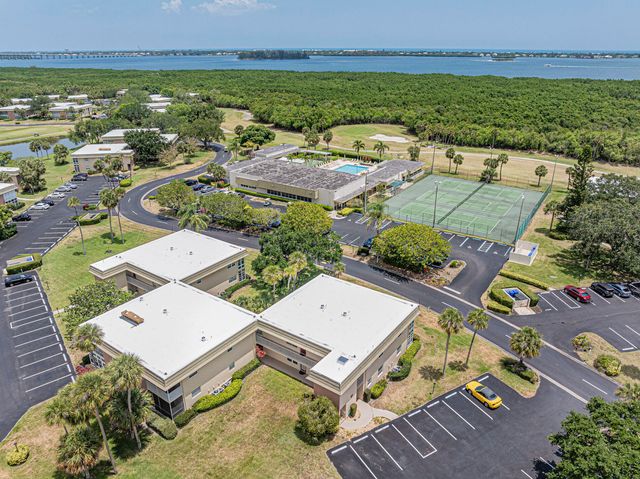 35 Vista Gardens Trail 106, Vero Beach, FL 32962