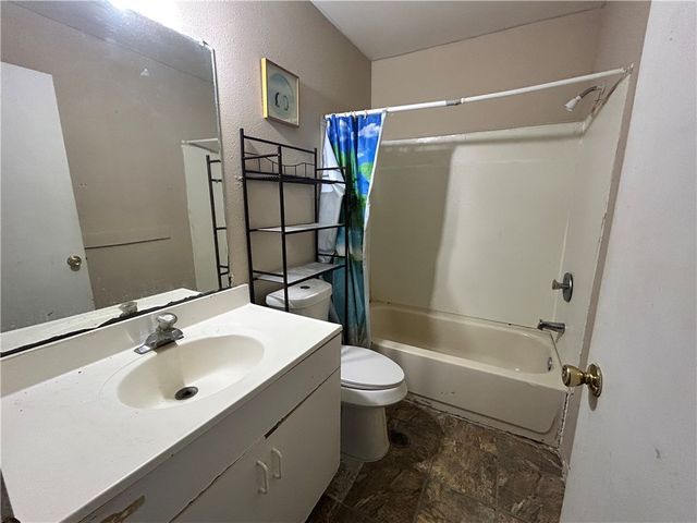 1117 Green Earth Dr, Corpus Christi, TX 78405