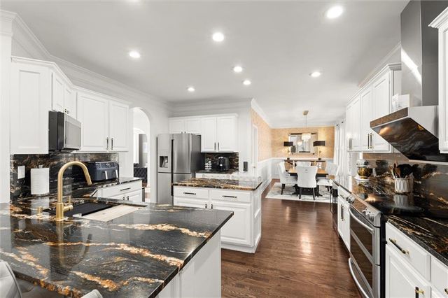 4146 Kingsley Park Court, Peachtree Corners, GA 30096