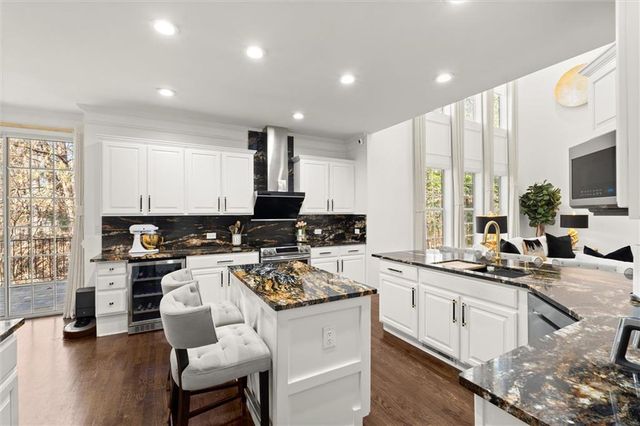 4146 Kingsley Park Court, Peachtree Corners, GA 30096