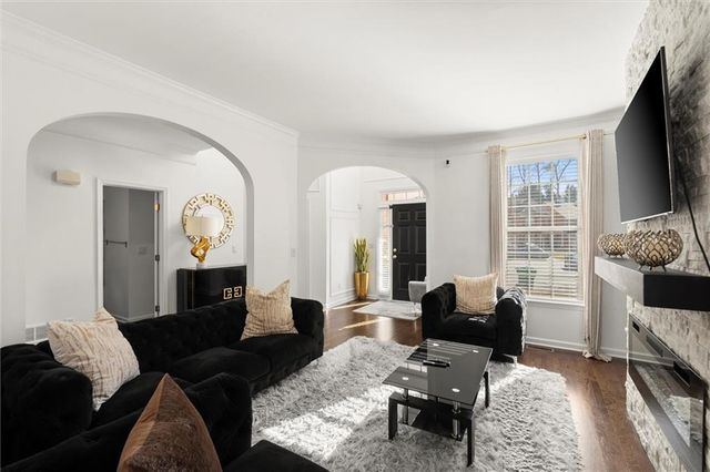 4146 Kingsley Park Court, Peachtree Corners, GA 30096