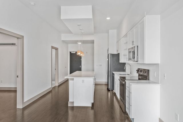 2407 8th Ave S Apt 505, Nashville, TN 37204