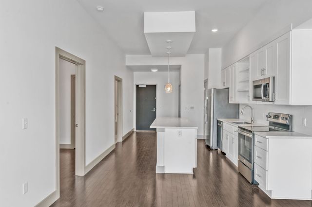 2407 8th Ave S Apt 505, Nashville, TN 37204