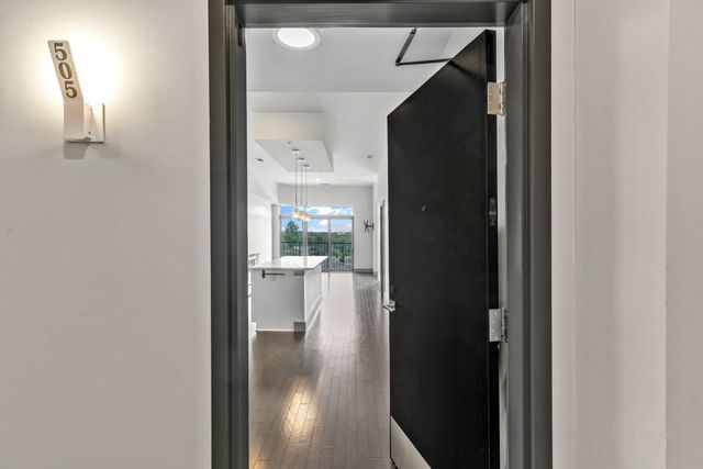2407 8th Ave S Apt 505, Nashville, TN 37204