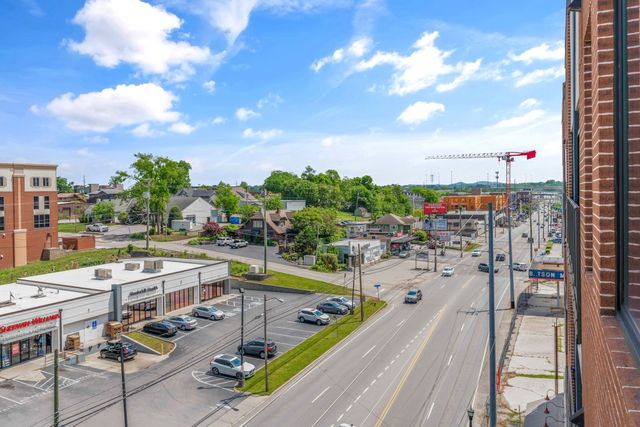 2407 8th Ave S Apt 505, Nashville, TN 37204