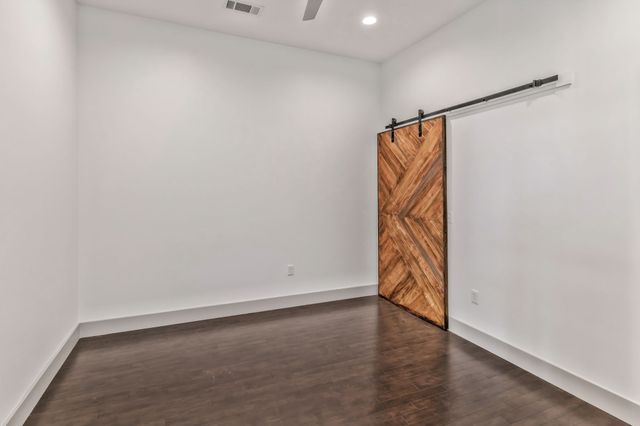 2407 8th Ave S Apt 505, Nashville, TN 37204