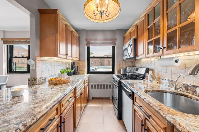 81-16 155 050, Howard Beach, NY 11414