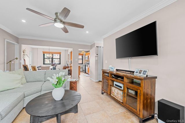 81-16 155 050, Howard Beach, NY 11414
