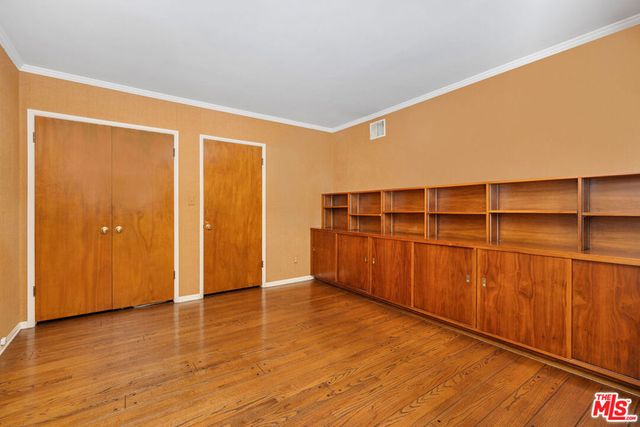 3520 Longridge Avenue, Sherman Oaks, CA 91423