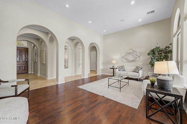 18194 W ESTES Way, Goodyear, AZ 85338