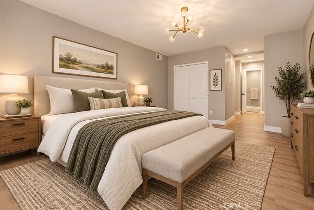 637 N West Knoll 204, West Hollywood, CA 90069