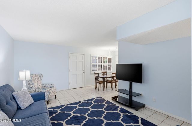 4950 N MILLER Road 339, Scottsdale, AZ 85251