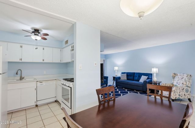 4950 N MILLER Road 339, Scottsdale, AZ 85251