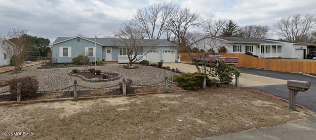 319 Savannah Road, Toms River, NJ 08757