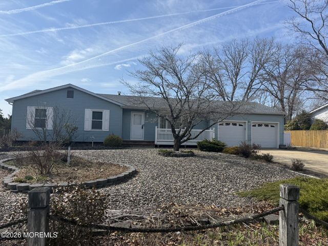 319 Savannah Road, Toms River, NJ 08757