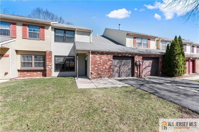 16 Adams Court, East Brunswick, NJ 08816