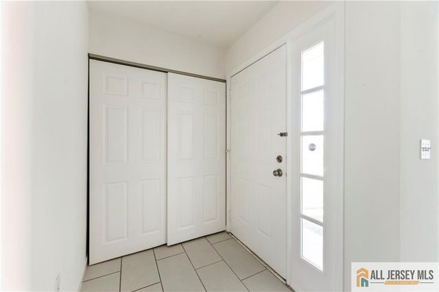 16 Adams Court, East Brunswick, NJ 08816