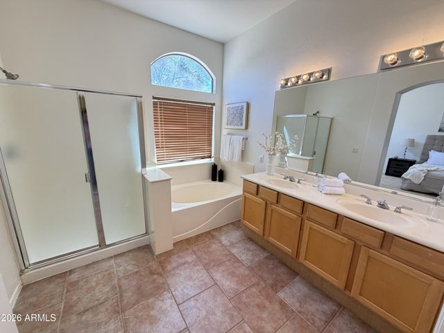 3395 S COLT Drive, Gilbert, AZ 85297