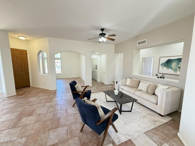 3395 S COLT Drive, Gilbert, AZ 85297