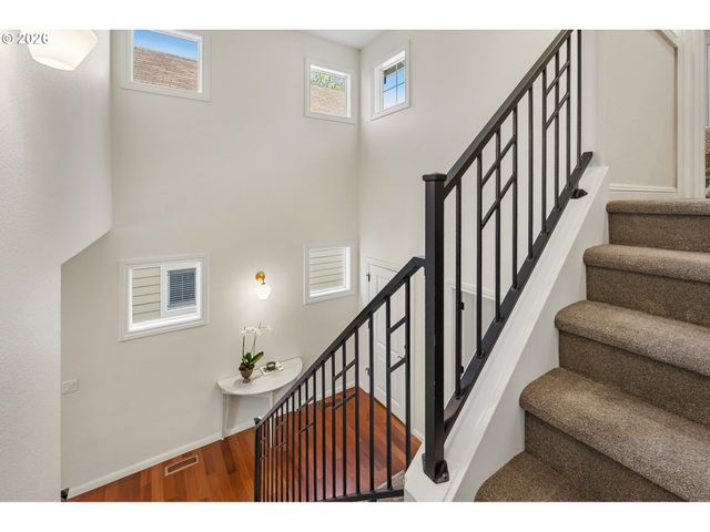 4024 Se CRYSTAL SPRINGS Blvd, Portland, OR 97202