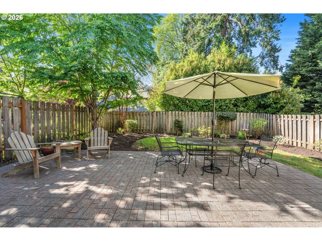 4024 Se CRYSTAL SPRINGS Blvd, Portland, OR 97202