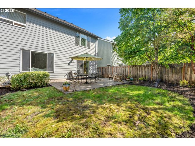 4024 Se CRYSTAL SPRINGS Blvd, Portland, OR 97202