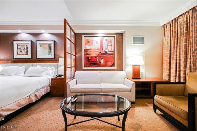 125 East HARMON Avenue 3716, Las Vegas, NV 89109