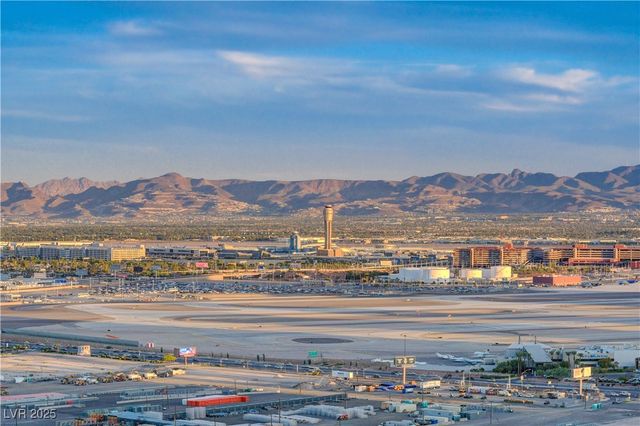 125 East HARMON Avenue 3716, Las Vegas, NV 89109