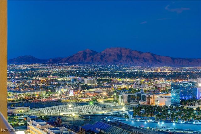 125 East HARMON Avenue 3716, Las Vegas, NV 89109