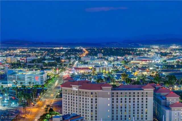 125 East HARMON Avenue 3716, Las Vegas, NV 89109