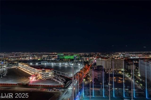 125 East HARMON Avenue 3716, Las Vegas, NV 89109