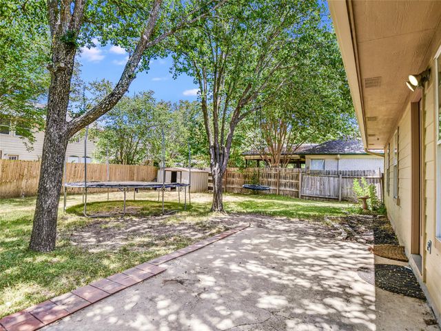 4109 Moss Hollow DR, Round Rock, TX 78681