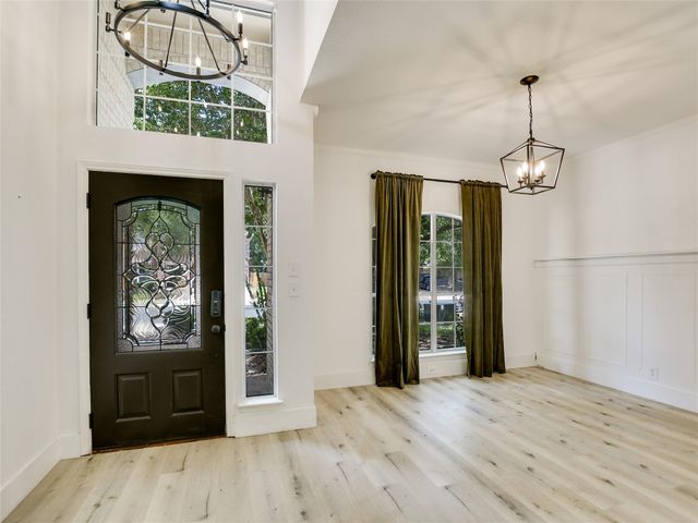 4109 Moss Hollow DR, Round Rock, TX 78681