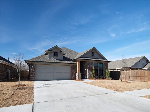 309 Carat Drive, Yukon, OK 73099