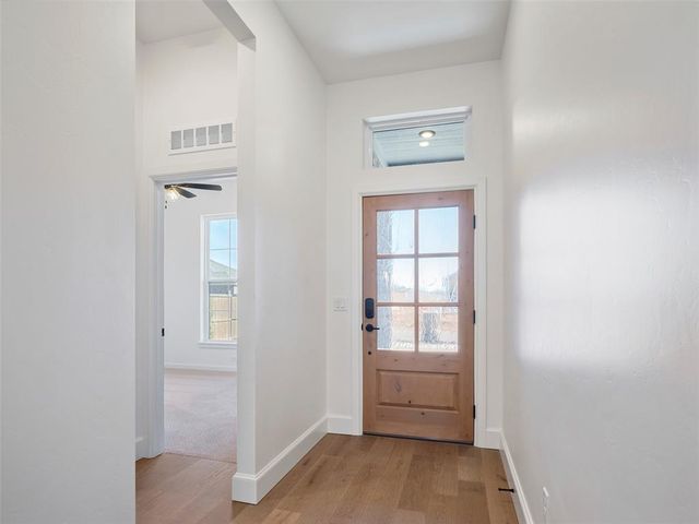 309 Carat Drive, Yukon, OK 73099