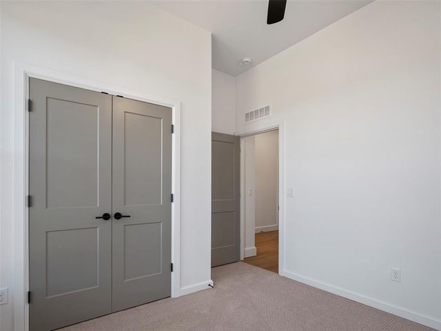 309 Carat Drive, Yukon, OK 73099