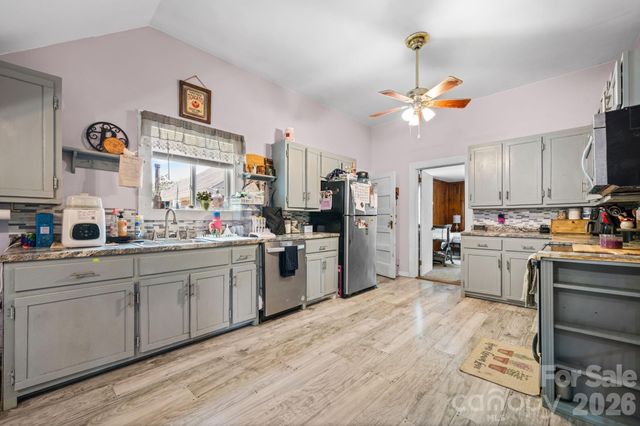 2970 Zacks Fork Road, Lenoir, NC 28645