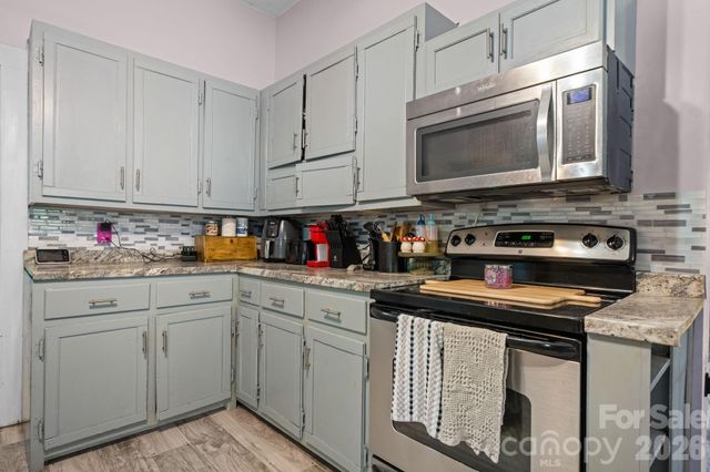 2970 Zacks Fork Road, Lenoir, NC 28645