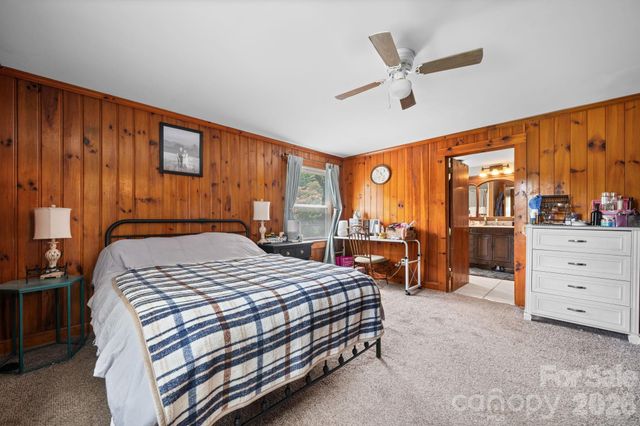 2970 Zacks Fork Road, Lenoir, NC 28645