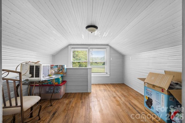 2970 Zacks Fork Road, Lenoir, NC 28645