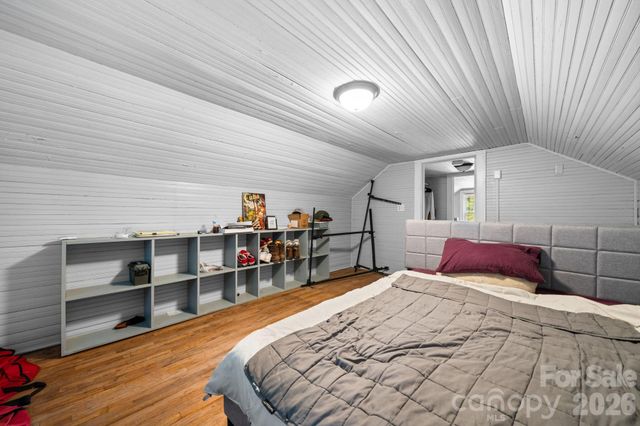 2970 Zacks Fork Road, Lenoir, NC 28645