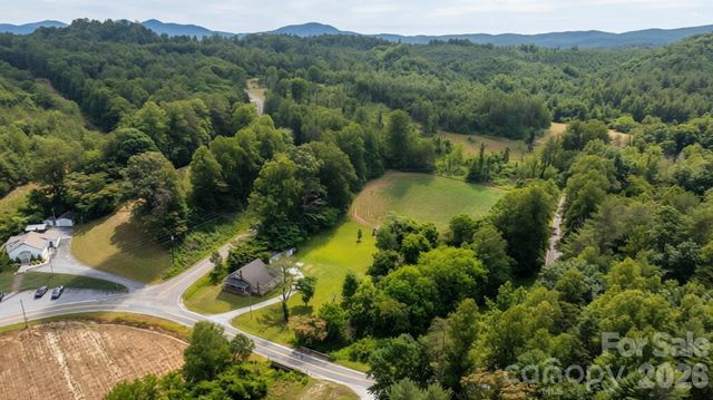 2970 Zacks Fork Road, Lenoir, NC 28645