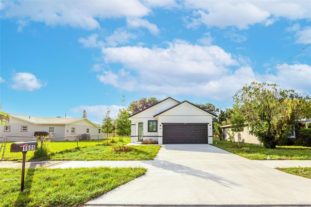 1605 N 23rd Street, Fort Pierce, FL 34950