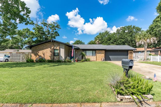 1110 Coral Drive, Niceville, FL 32578