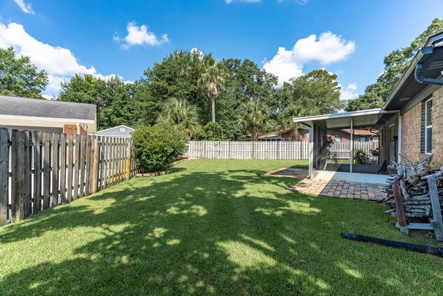 1110 Coral Drive, Niceville, FL 32578