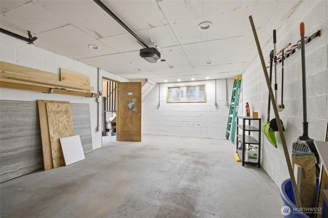 7715 236th Street SW, Edmonds, WA 98026