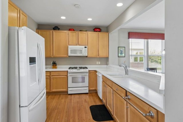 9339 Sand Hill Drive, Grand Blanc, MI 48439