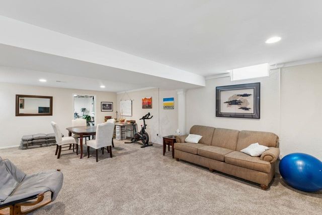 9339 Sand Hill Drive, Grand Blanc, MI 48439